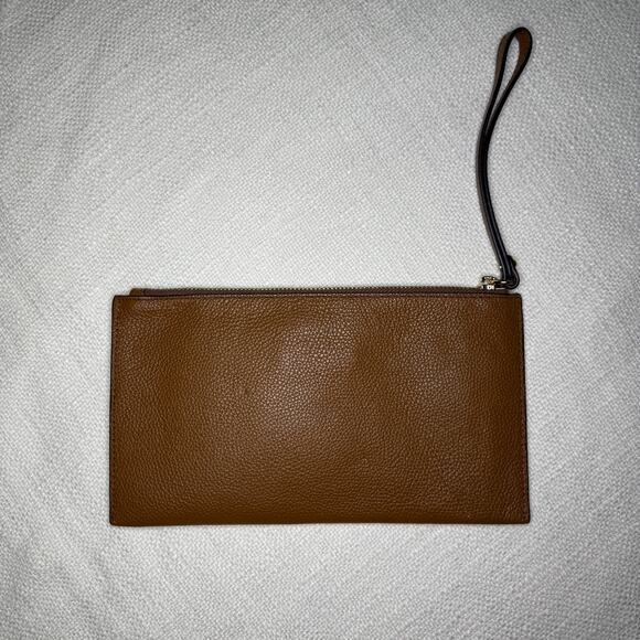 Michael Kors Leather Wristlet Clutch Bag | Tan Brown Zip Pouch - Picture 2 of 9